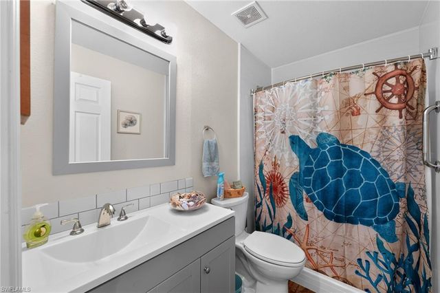 2206 24th TER, Cape Coral, FL 33909