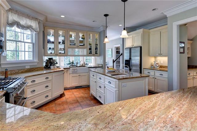 151 Fords Colony DR, Williamsburg, VA 23188