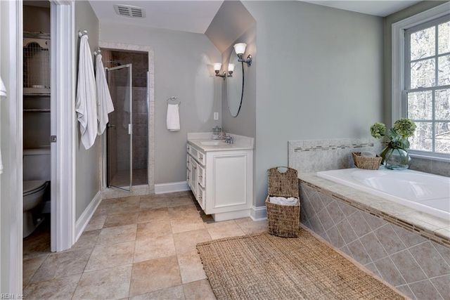 151 Fords Colony DR, Williamsburg, VA 23188