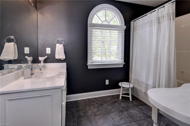 151 Fords Colony DR, Williamsburg, VA 23188