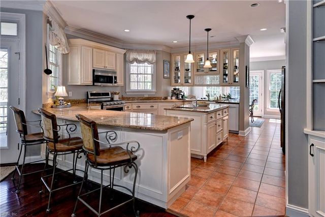 151 Fords Colony DR, Williamsburg, VA 23188