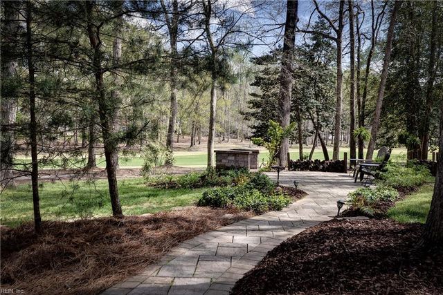 151 Fords Colony DR, Williamsburg, VA 23188