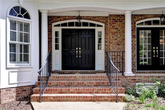151 Fords Colony DR, Williamsburg, VA 23188