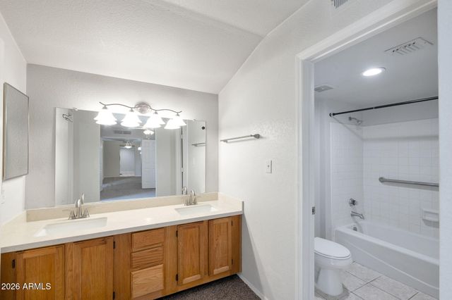 9550 N 94TH Place 207, Scottsdale, AZ 85258