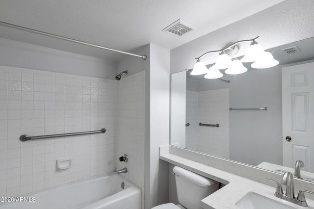 9550 N 94TH Place 207, Scottsdale, AZ 85258