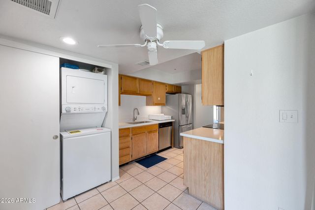 9550 N 94TH Place 207, Scottsdale, AZ 85258