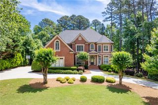 5510 Stoneleigh Drive, Suwanee, GA 30024
