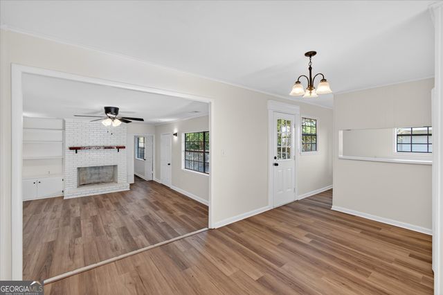 370 S 6th Street, Jesup, GA 31545