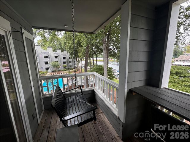 209 Northwest Drive, Davidson, NC 28036