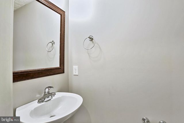76 TATHER DR, Martinsburg, WV 25405