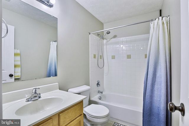 76 TATHER DR, Martinsburg, WV 25405