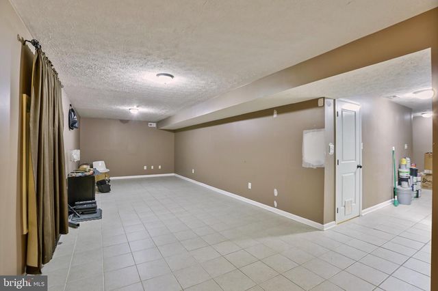 76 TATHER DR, Martinsburg, WV 25405