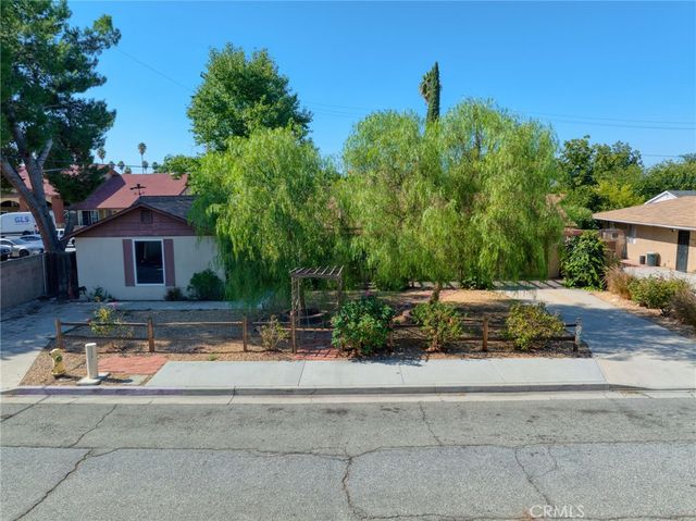 201 Monte Vista, Hemet, CA 92544