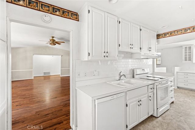 201 Monte Vista, Hemet, CA 92544