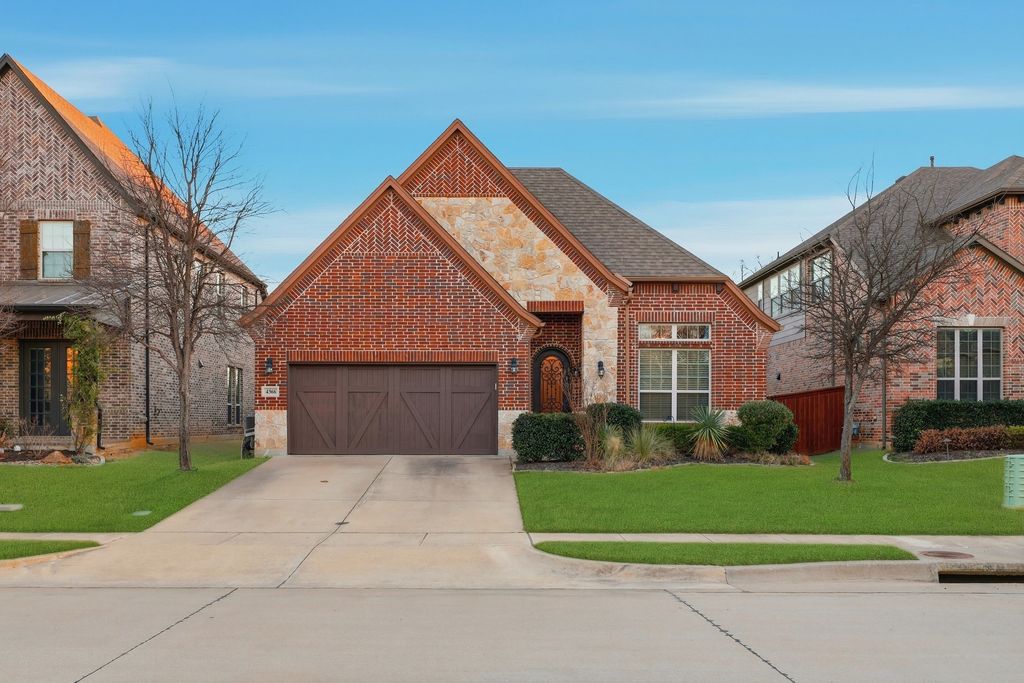 4366 Vineyard Creek Drive, Grapevine, TX 76051