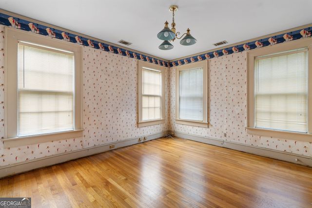 1080 Clifton Road NE, Atlanta, GA 30307