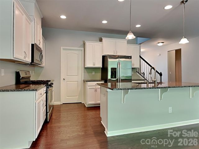 9425 Hartington Place, Charlotte, NC 28269