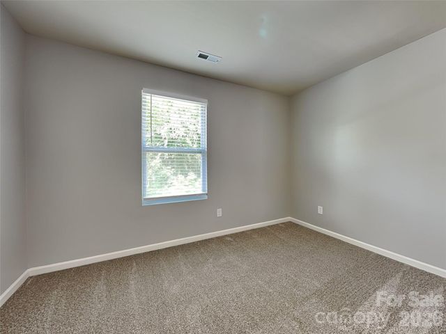 9425 Hartington Place, Charlotte, NC 28269