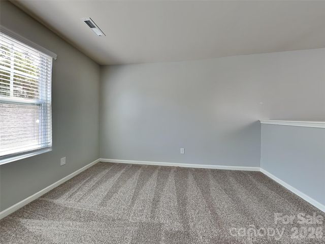 9425 Hartington Place, Charlotte, NC 28269