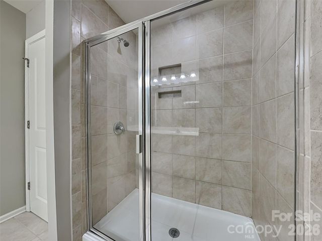9425 Hartington Place, Charlotte, NC 28269