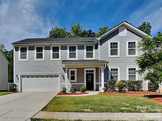 9425 Hartington Place, Charlotte, NC 28269