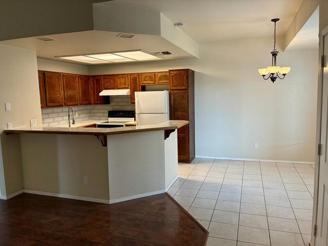 11666 N 28th Drive Unit 287, Phoenix, AZ 85029