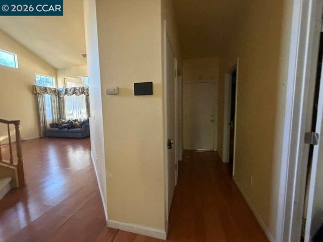 4 Deer Hill Ct, Pittsburg, CA 94565