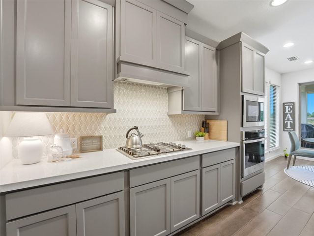 137 Night Bloom PATH, Liberty Hill, TX 78642