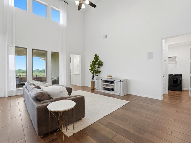 137 Night Bloom PATH, Liberty Hill, TX 78642