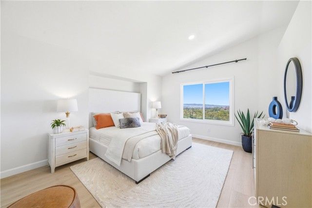 21041 Skylark, Lake Forest (el Toro), CA 92630