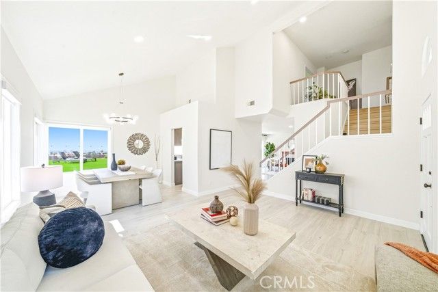 21041 Skylark, Lake Forest (el Toro), CA 92630