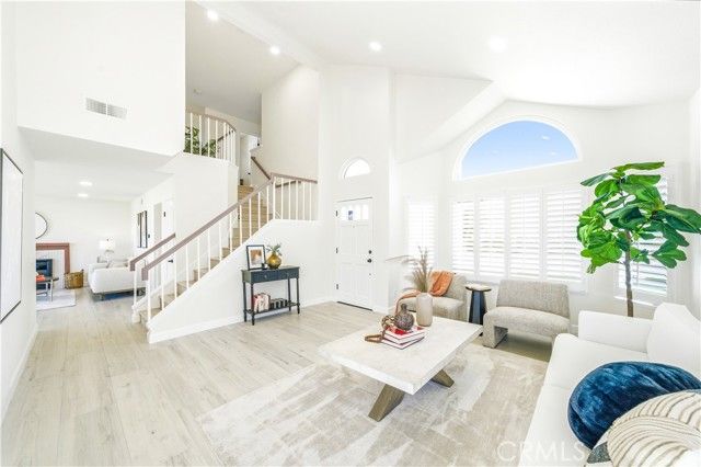 21041 Skylark, Lake Forest (el Toro), CA 92630