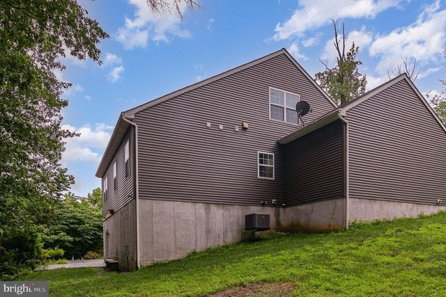 116 FREYS RD, Elizabethtown, PA 17022