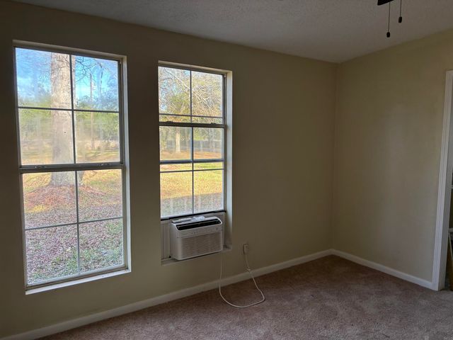 24510 La 42 Hwy, Holden, LA 70744