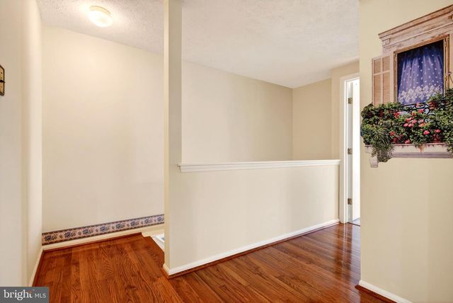 77 DORCHESTER CIR, Marlton, NJ 08053