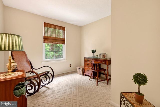 77 DORCHESTER CIR, Marlton, NJ 08053