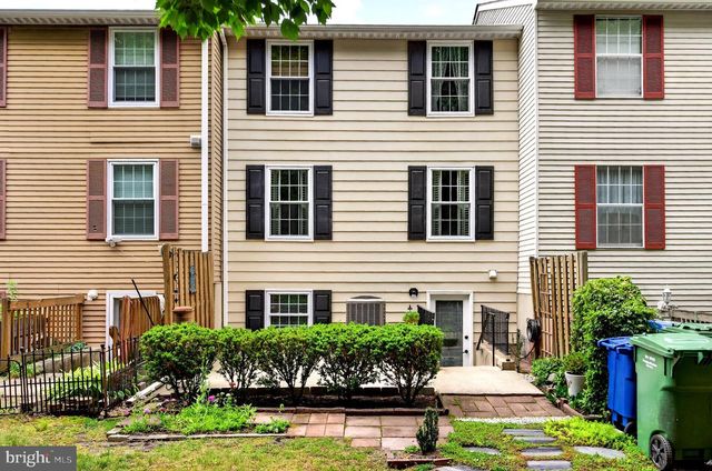 77 DORCHESTER CIR, Marlton, NJ 08053