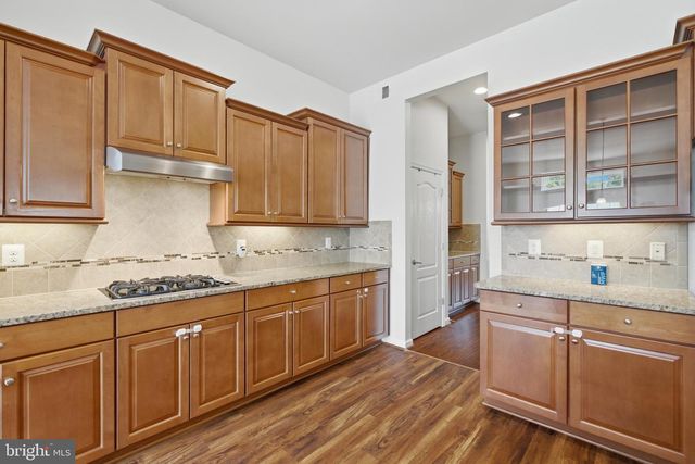 20920 ASHBURN HEIGHTS DR, Ashburn, VA 20148