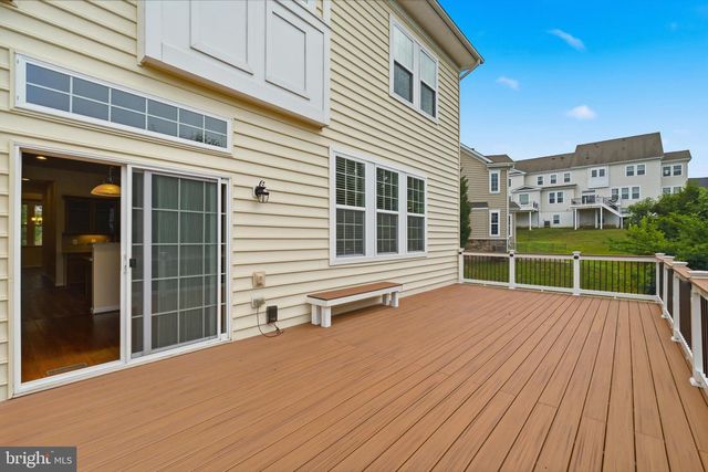 20920 ASHBURN HEIGHTS DR, Ashburn, VA 20148