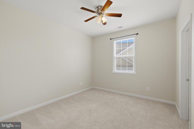 20920 ASHBURN HEIGHTS DR, Ashburn, VA 20148