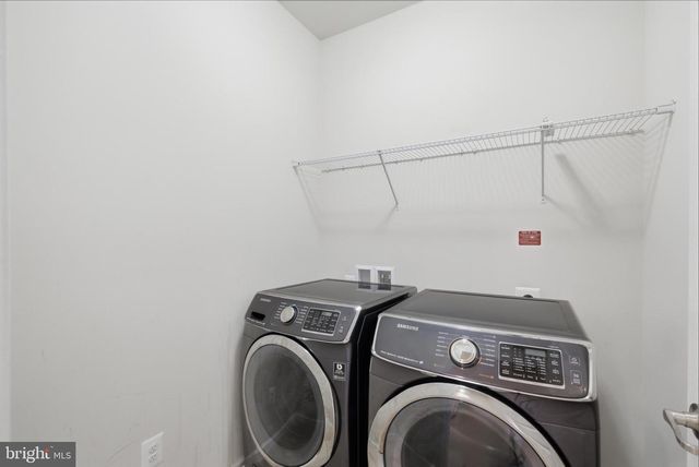 20920 ASHBURN HEIGHTS DR, Ashburn, VA 20148