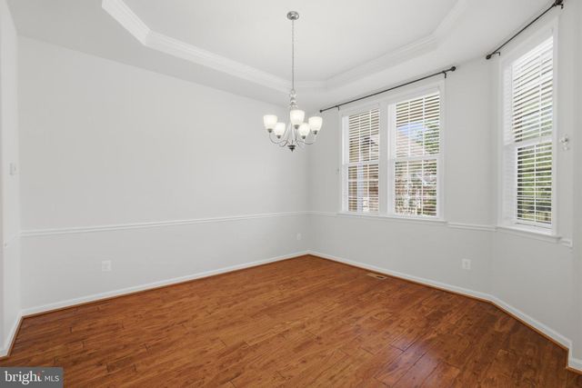 20920 ASHBURN HEIGHTS DR, Ashburn, VA 20148