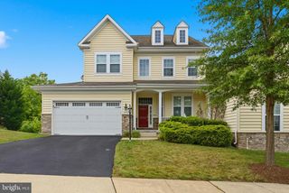 20920 ASHBURN HEIGHTS DR, Ashburn, VA 20148