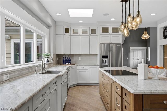 2197 S Medina Line Road, Wadsworth, OH 44281