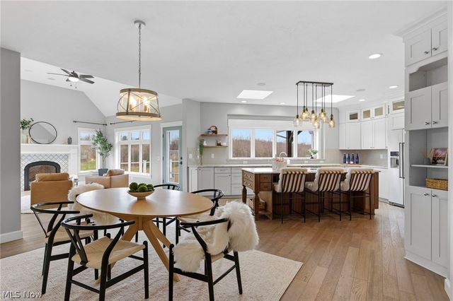 2197 S Medina Line Road, Wadsworth, OH 44281