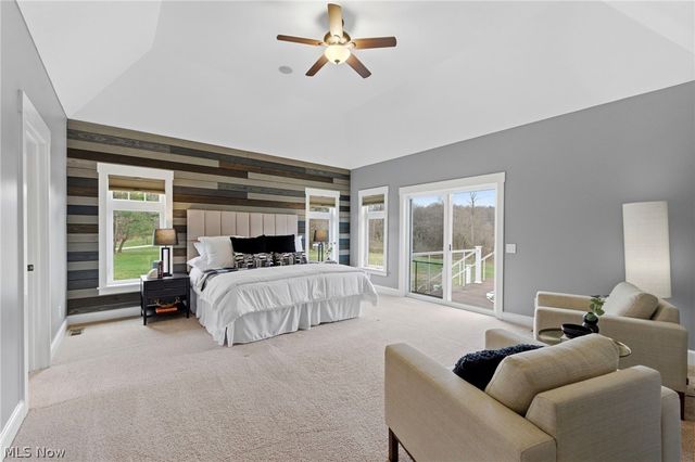 2197 S Medina Line Road, Wadsworth, OH 44281