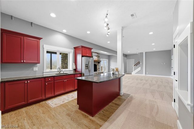 2197 S Medina Line Road, Wadsworth, OH 44281