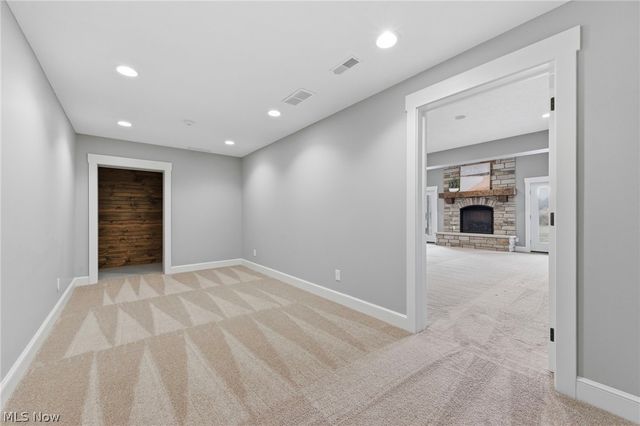 2197 S Medina Line Road, Wadsworth, OH 44281