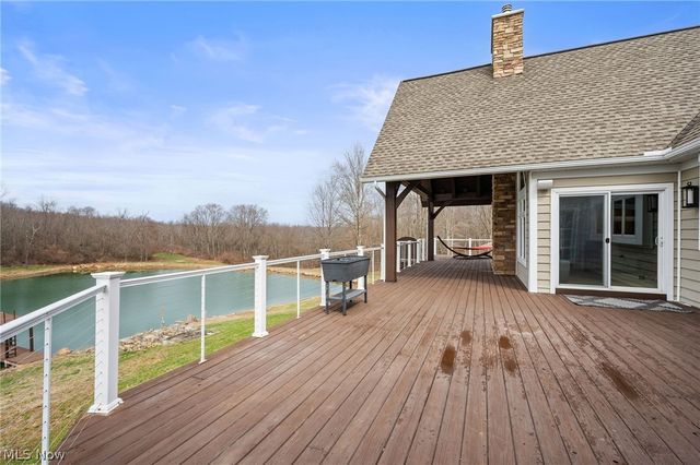 2197 S Medina Line Road, Wadsworth, OH 44281