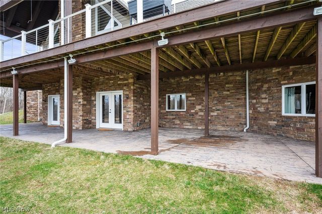 2197 S Medina Line Road, Wadsworth, OH 44281